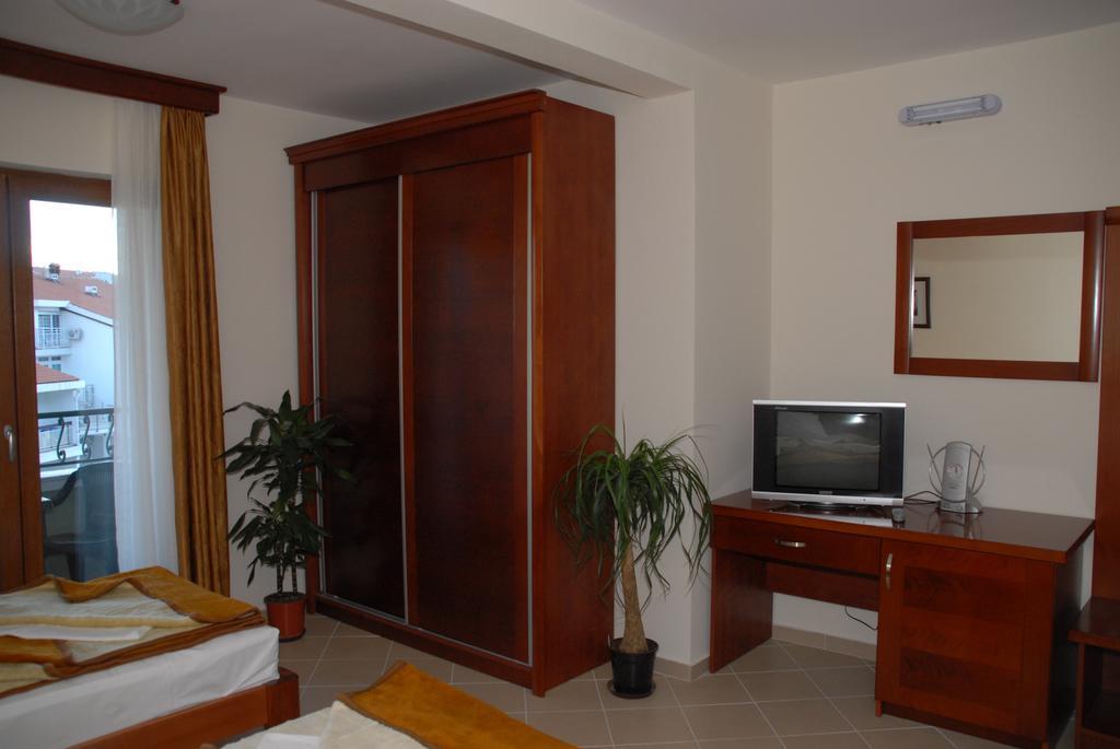 Apartments Krapina Budva Exterior foto